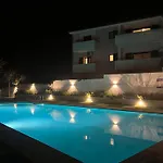 Sardinia Escape In - *