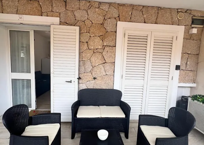 Sardinia Escape In - *